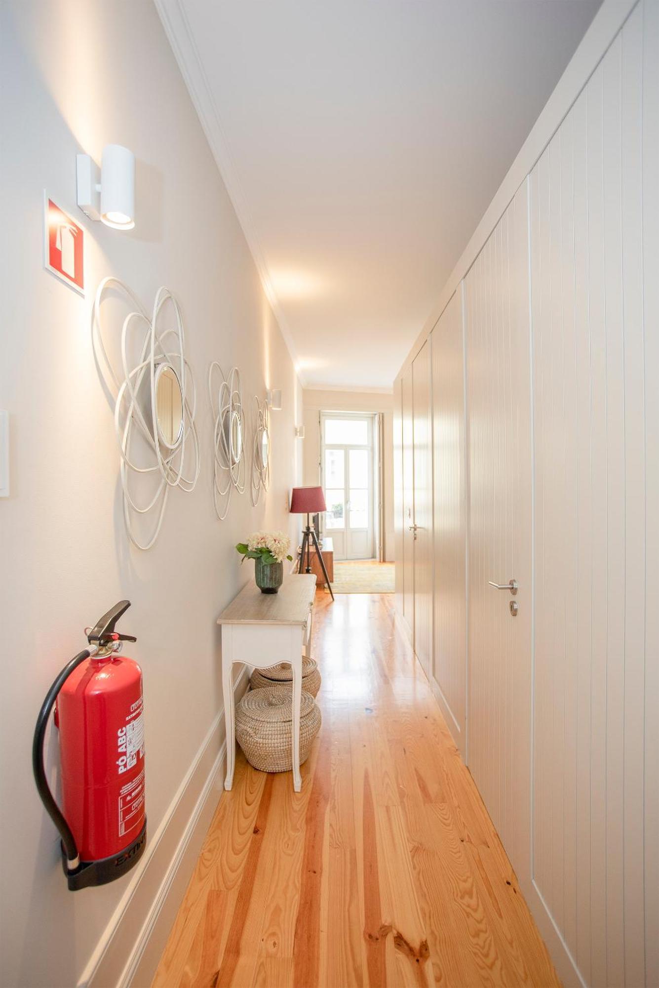 Liiiving In Porto - Ribeira Secret Apartment Bagian luar foto